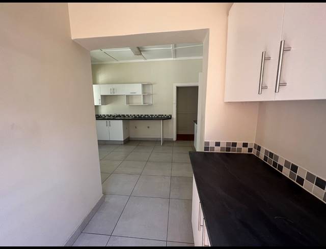 252M² OFFICE TO LET IN ROSEBANK